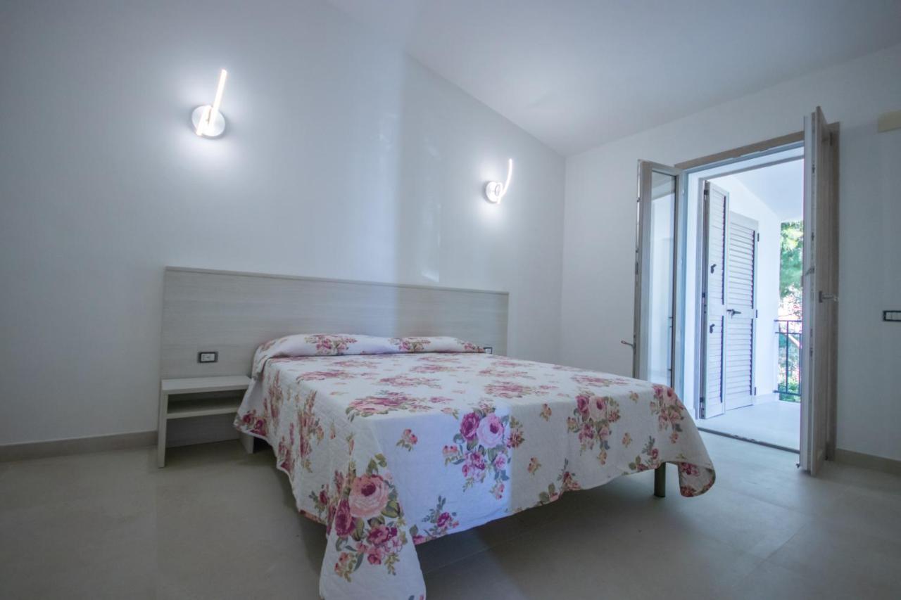 Conghiglia Nord Apartment Cala Gonone Bagian luar foto